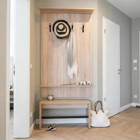 Yachthafen - Und Penthouses * Barth