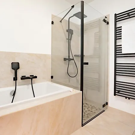 Yachthafen - Und Penthouses Apartmán