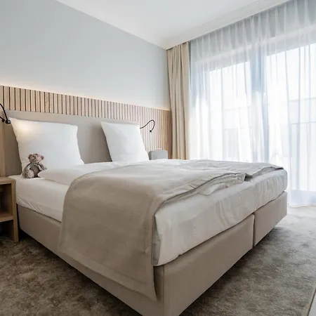 Yachthafen - Und Penthouses * Barth