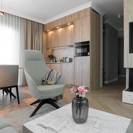 Yachthafen - Und Penthouses Barth