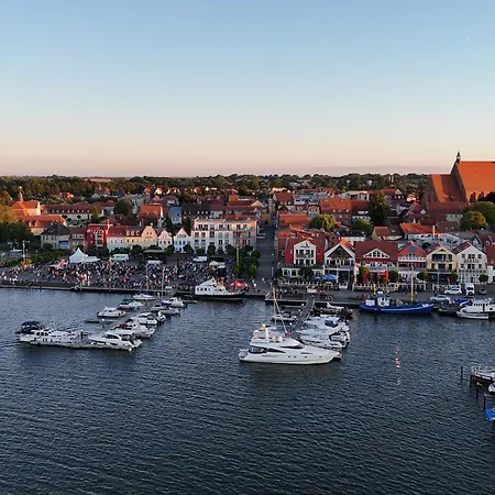 Yachthafen - Und Penthouses Appartamento Barth